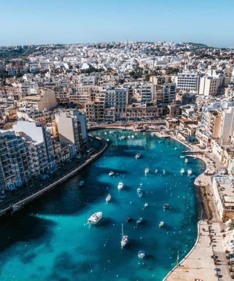 Ewa Apt - 3-Bedrooms Apt Near Sliema - St Julians Seafront Gzira Esterno foto
