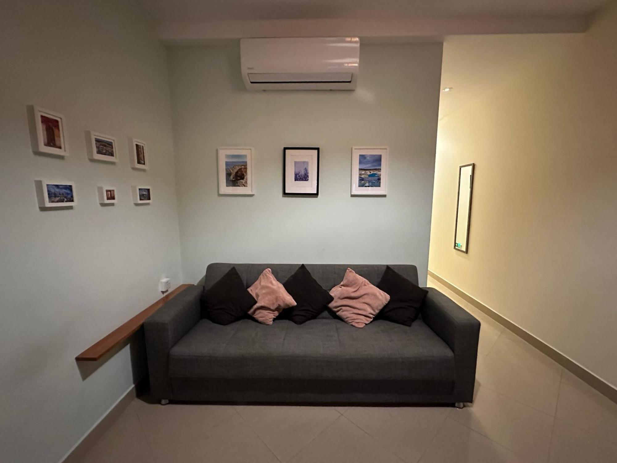 Ewa Apt - 3-Bedrooms Apt Near Sliema - St Julians Seafront Gzira Esterno foto